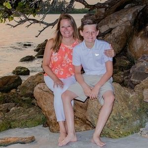 Meet your Posher, Lori